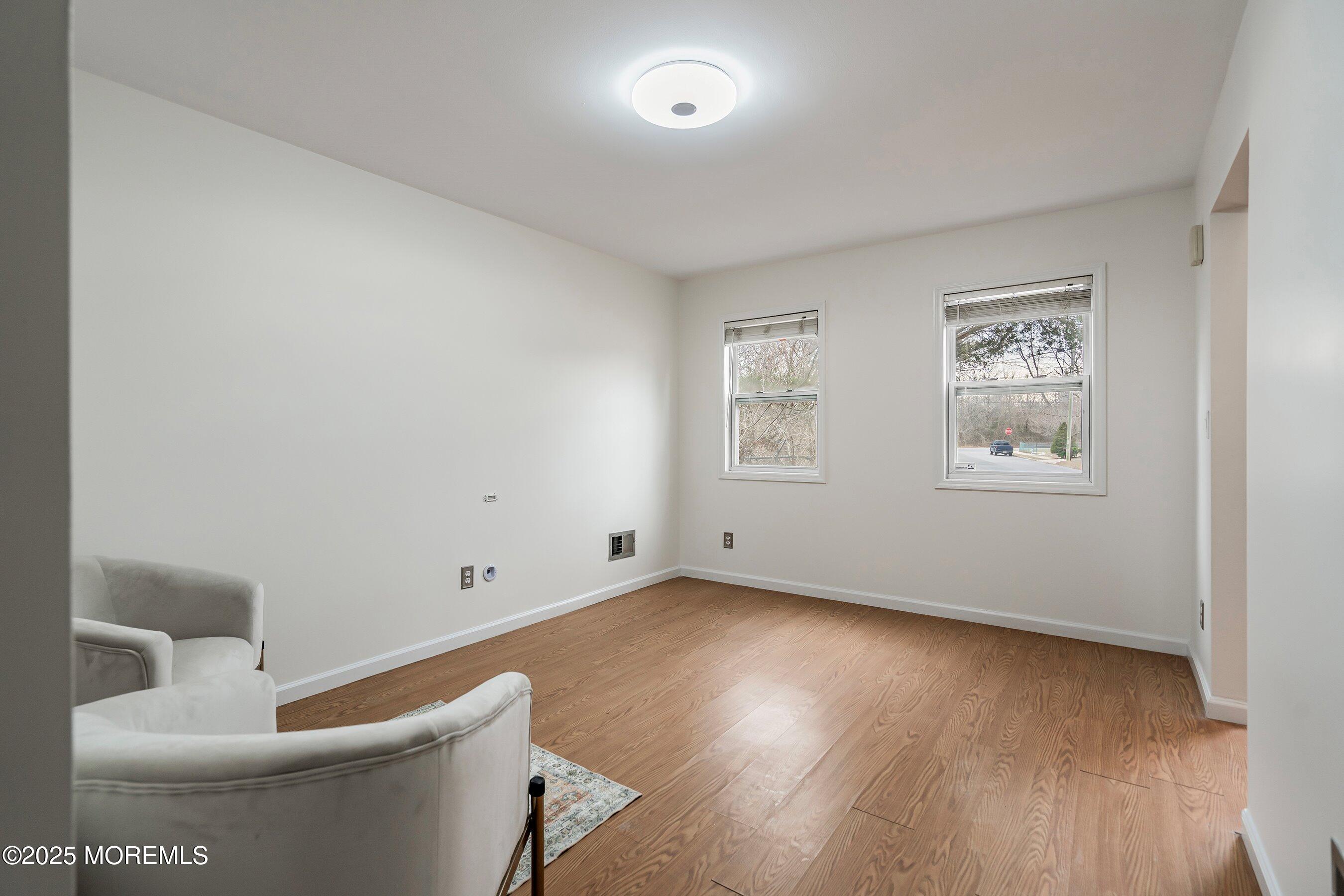 10 Freewood Street Howell, NJ 07731 - Photo 7 of 33 09-Dining 1B