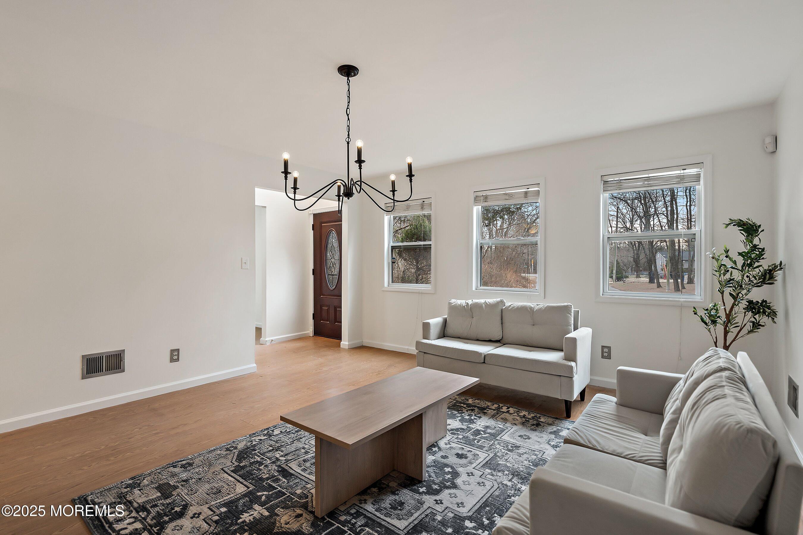 10 Freewood Street Howell, NJ 07731 - Photo 9 of 33 06-Living 1B