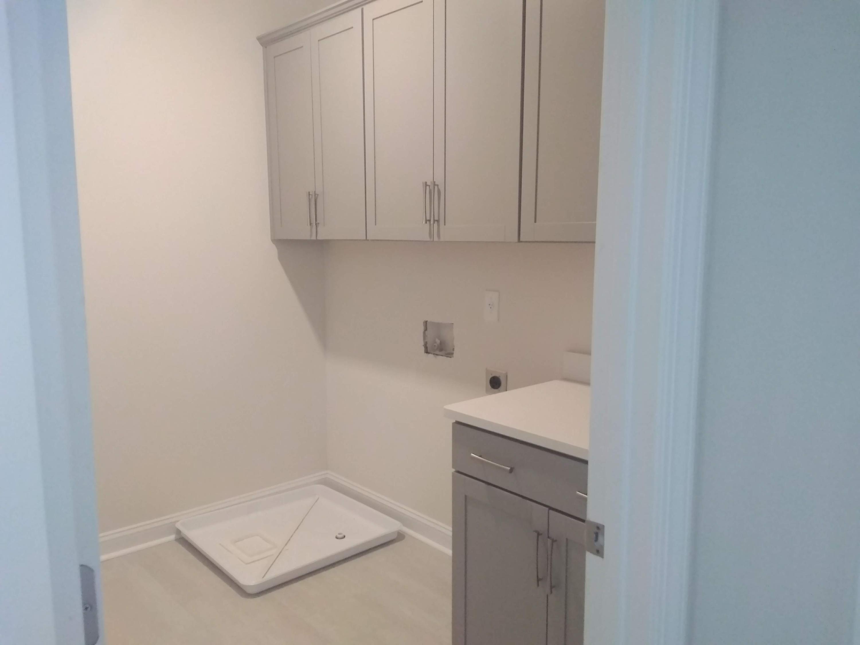 1234 Gannett Road Mount Pleasant, SC 29464 - Photo 8 of 24 Laundry Room