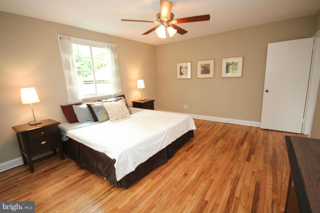 200 East Melbourne Avenue Silver Spring, MD 20901 - Photo 14 of 30 Bedroom (Master)