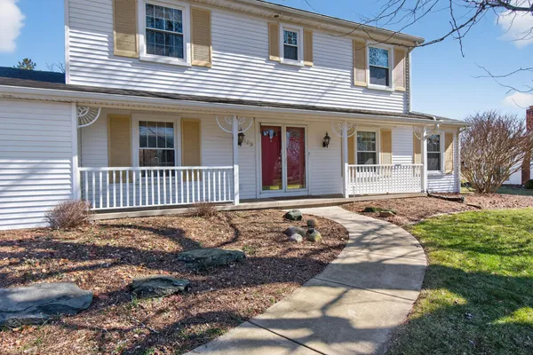 $389,900 | 829 Thorntree Boulevard, Jackson, MI 49203