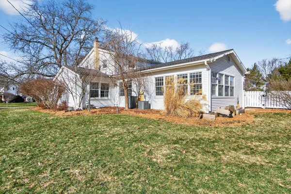 $389,900 | 829 Thorntree Boulevard, Jackson, MI 49203