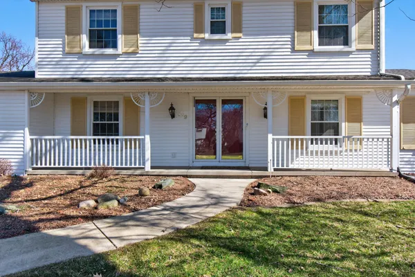 $389,900 | 829 Thorntree Boulevard, Jackson, MI 49203