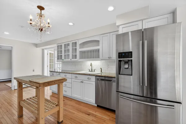 $389,900 | 829 Thorntree Boulevard, Jackson, MI 49203