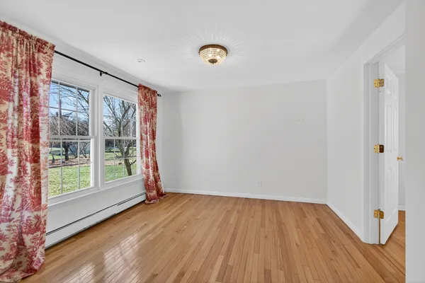 $389,900 | 829 Thorntree Boulevard, Jackson, MI 49203