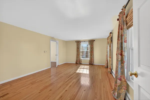 $389,900 | 829 Thorntree Boulevard, Jackson, MI 49203