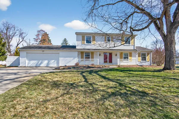 $389,900 | 829 Thorntree Boulevard, Jackson, MI 49203