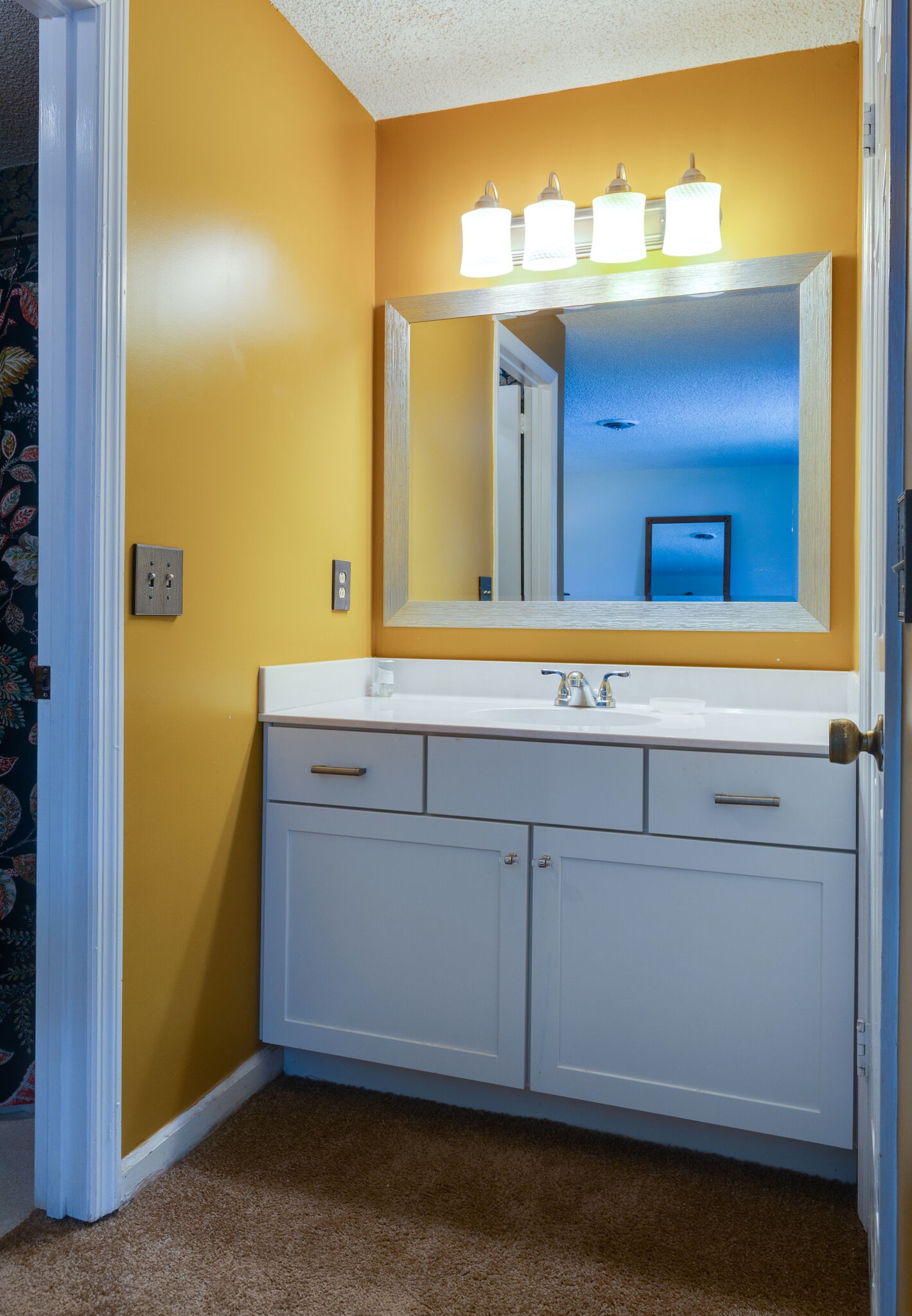 4001 Anderson Road, Unit D71 Nashville, TN 37217 - Photo 14 of 31 Gallery Image 14
