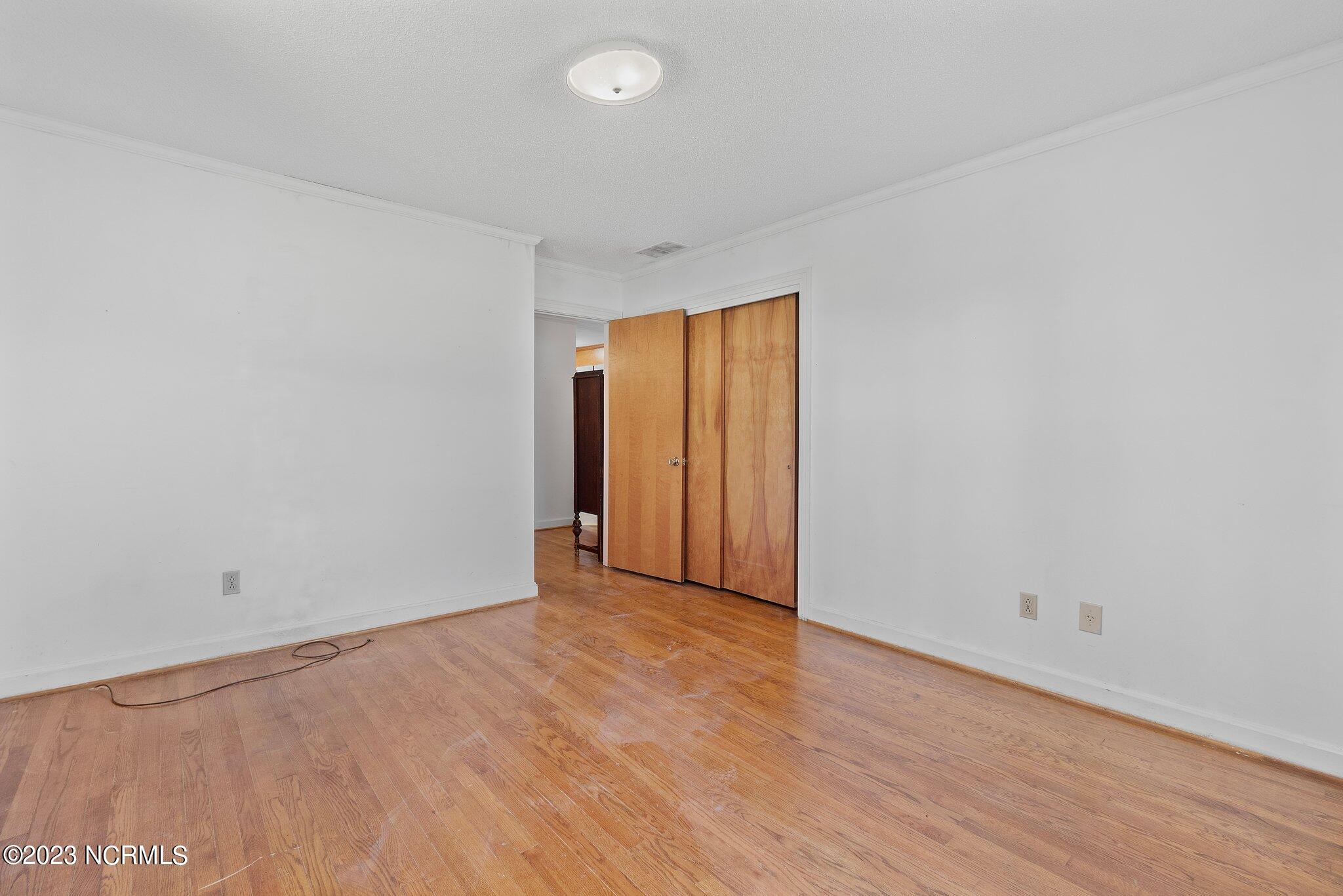 325 Cross Road Roper, NC 27970 - Photo 23 of 28 Bedroom 3 with Hardwood Floors