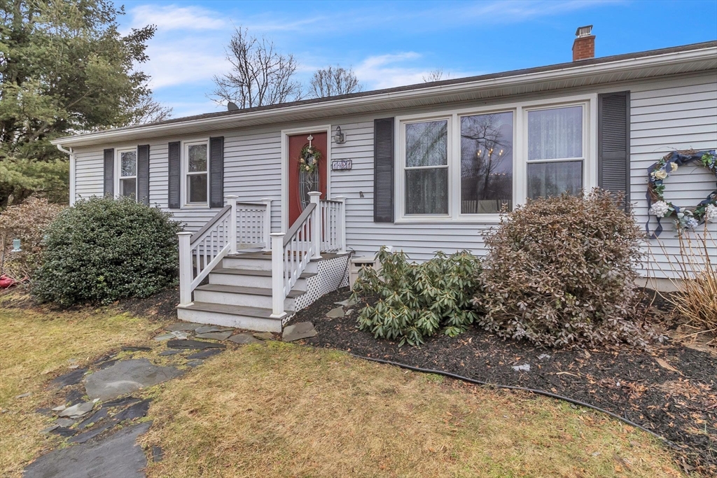 1421 Main Road Granville, MA 01034 - Photo 3 of 33 Gallery Image 3