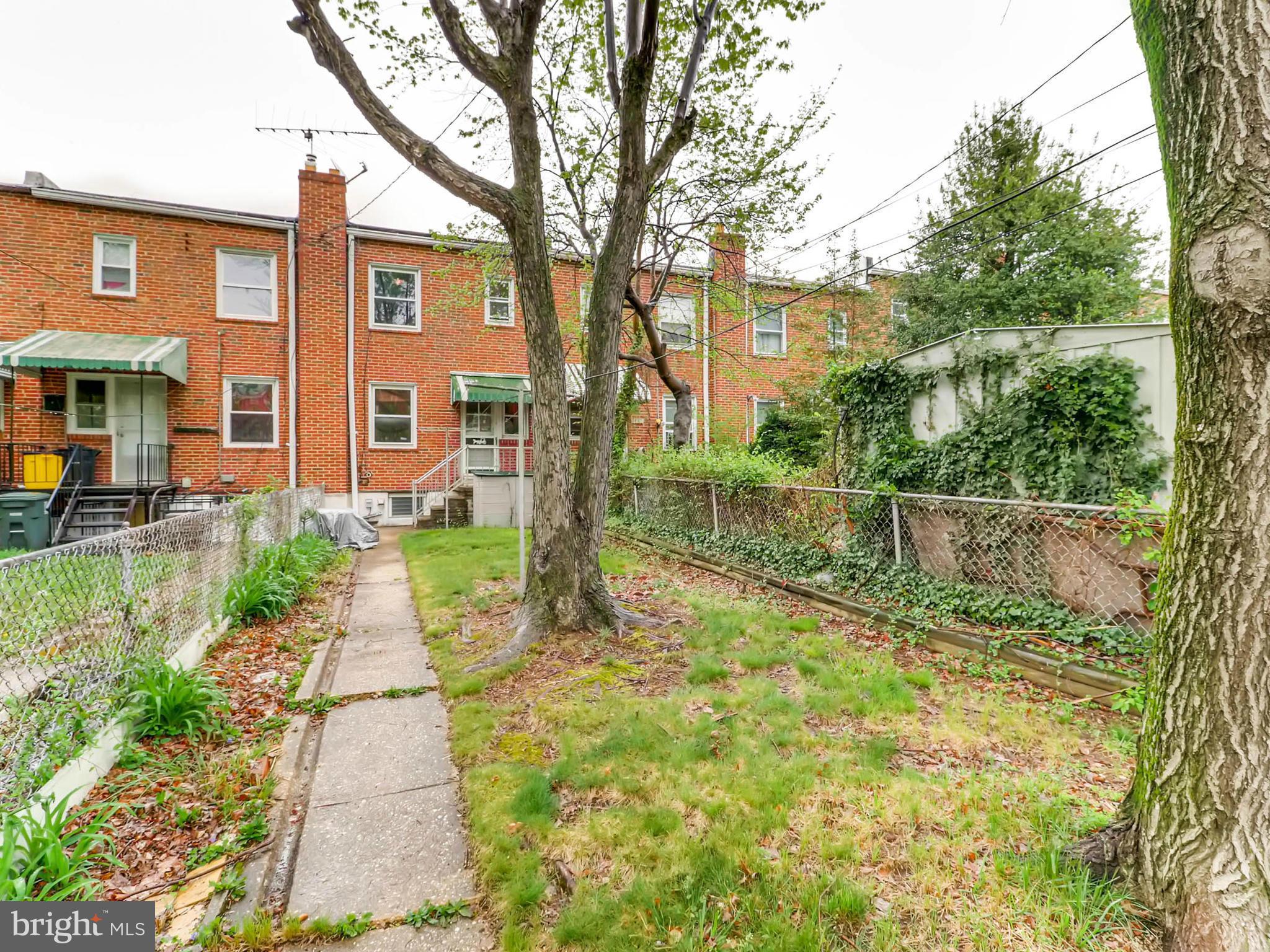 3935 Kenyon Avenue Baltimore, MD 21213 - Photo 21 of 23 Exterior (Rear)