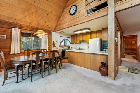 $999,000 | 12611 Muhlebach Way, Truckee, CA 96161