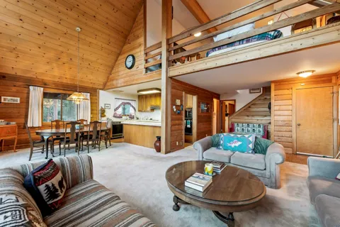 $999,000 | 12611 Muhlebach Way, Truckee, CA 96161