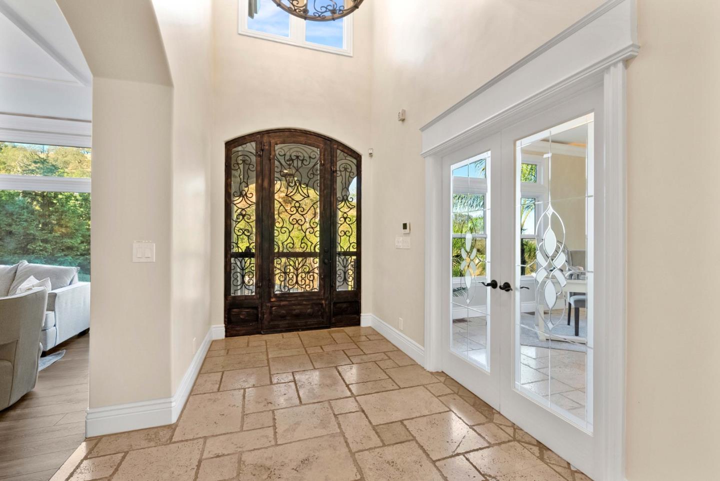 20394 Almaden Road San Jose, CA 95120 - Photo 6 of 92