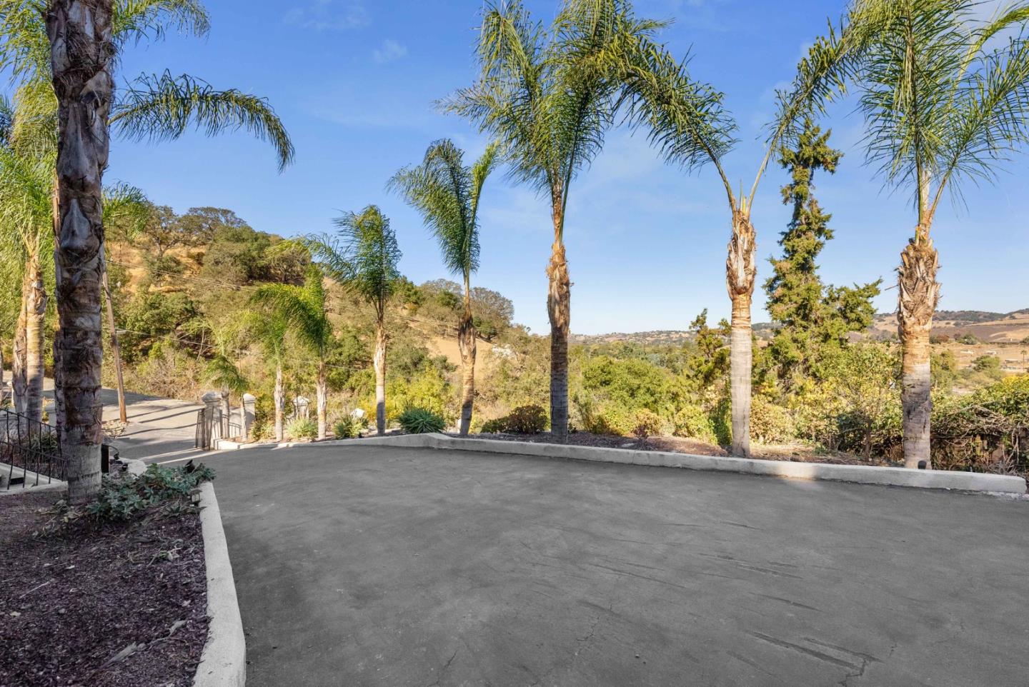 20394 Almaden Road San Jose, CA 95120 - Photo 81 of 92