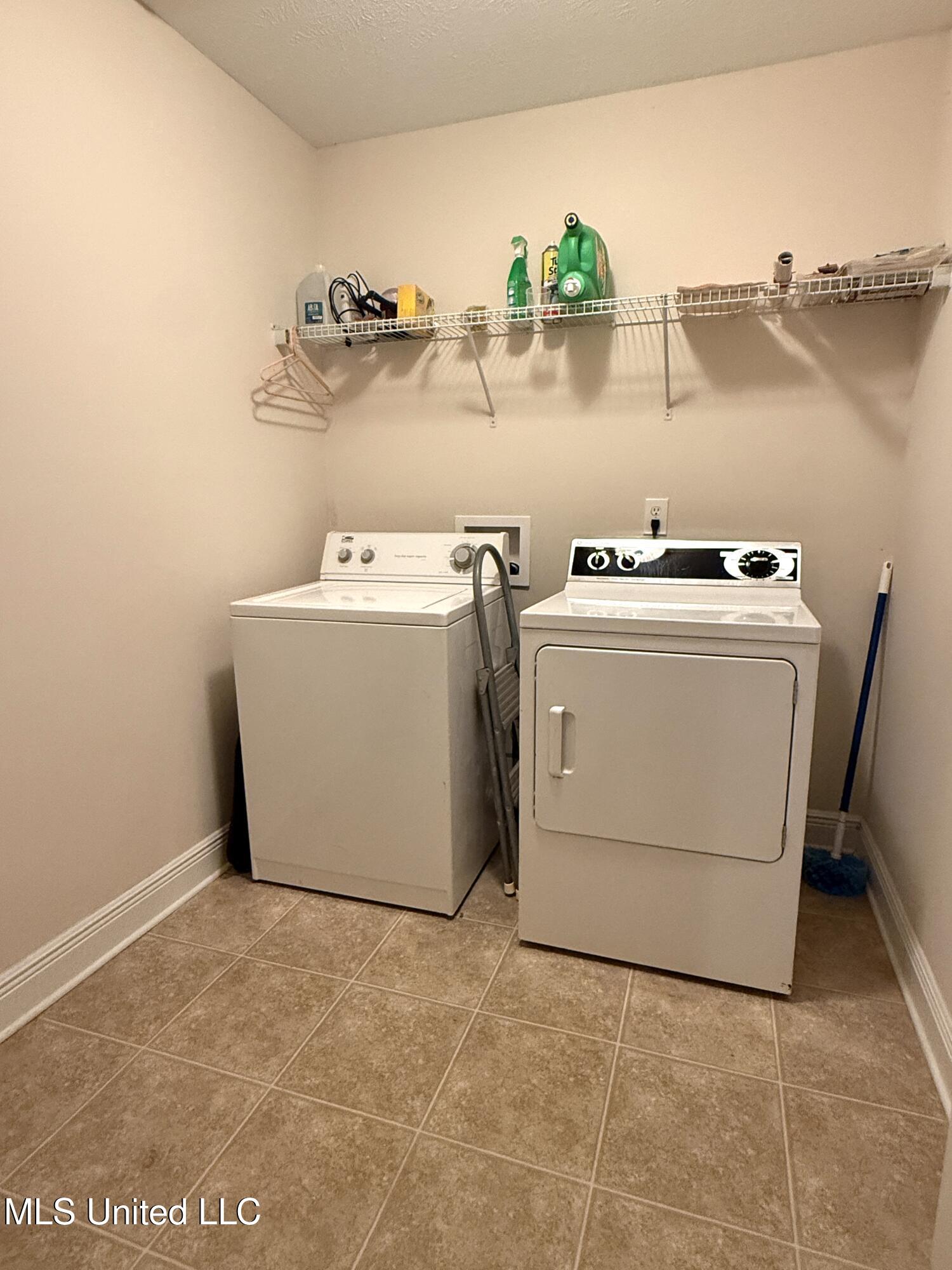 8221 Gordon Station Road Port Gibson, MS 39150 - Photo 13 of 25 IMG_4296