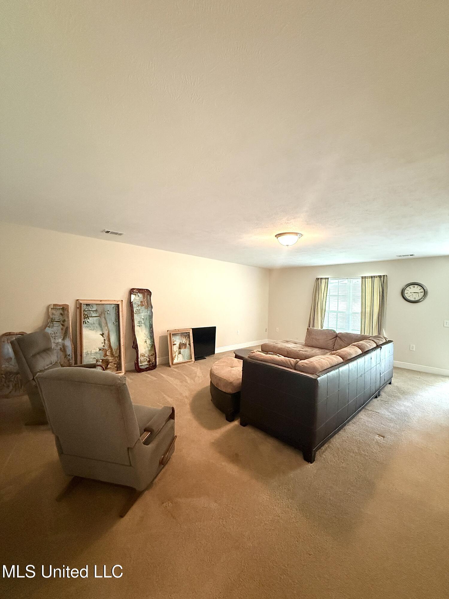 8221 Gordon Station Road Port Gibson, MS 39150 - Photo 5 of 25 IMG_4283