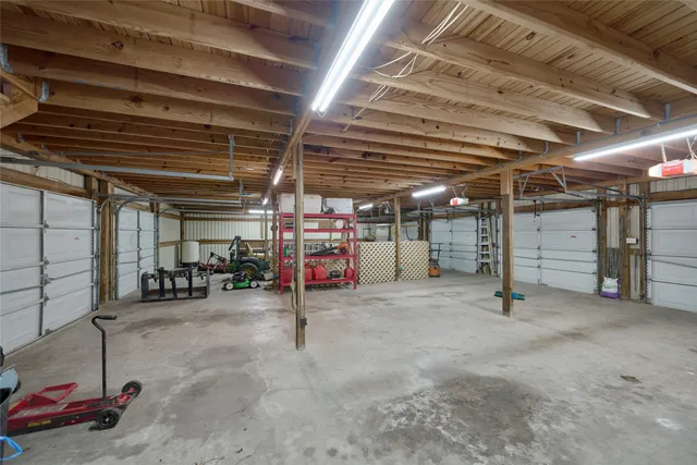 $1,695,000 | 28207 Dobbin-Huffsmith Road, Magnolia, TX 77354