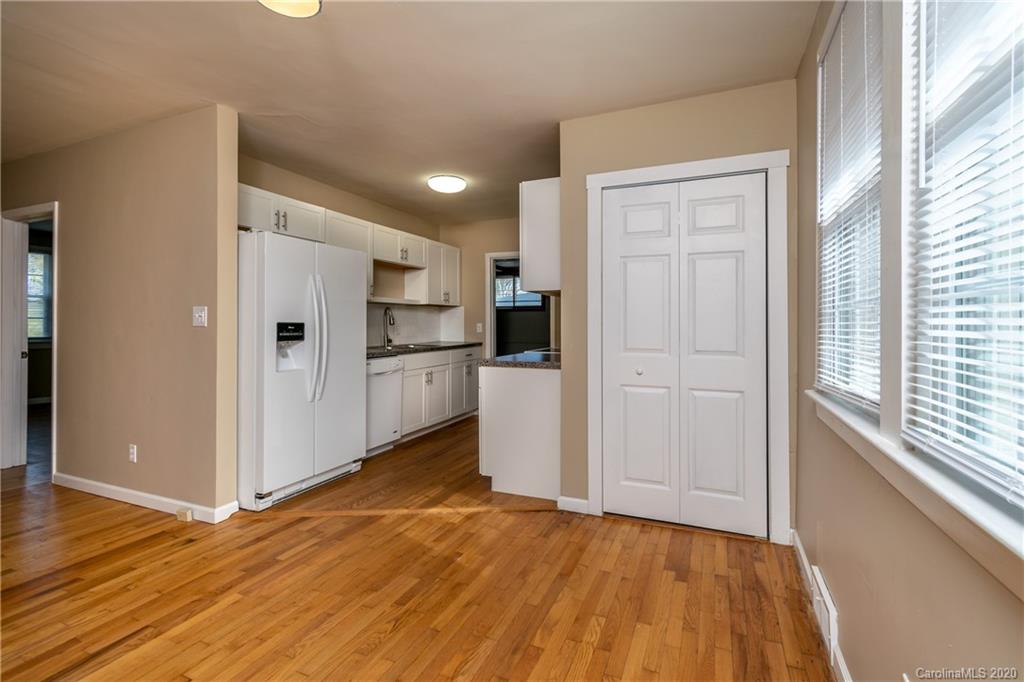 628 Hebron Road Hendersonville, NC 28739 - Photo 21 of 43 Gallery Image 21