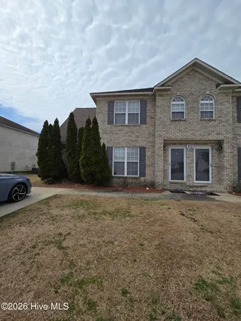 $1,650 | 313 South Square Drive, Unit A, Winterville, NC 28590