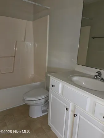 $1,650 | 313 South Square Drive, Unit A, Winterville, NC 28590
