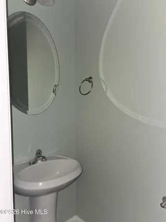 $1,650 | 313 South Square Drive, Unit A, Winterville, NC 28590