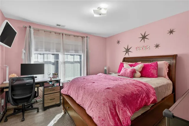 $2,350 | 94 Hill Crest Circle, Hiram, GA 30141