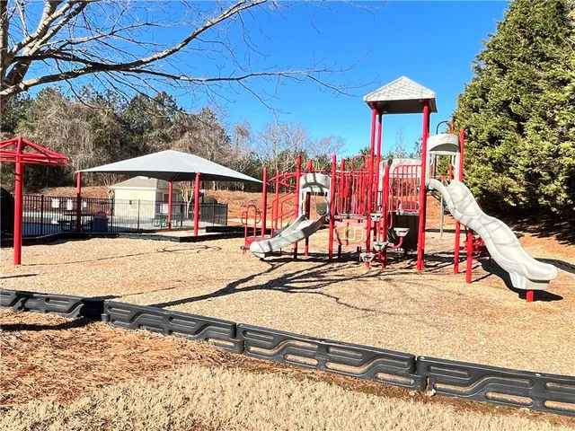 $2,350 | 94 Hill Crest Circle, Hiram, GA 30141