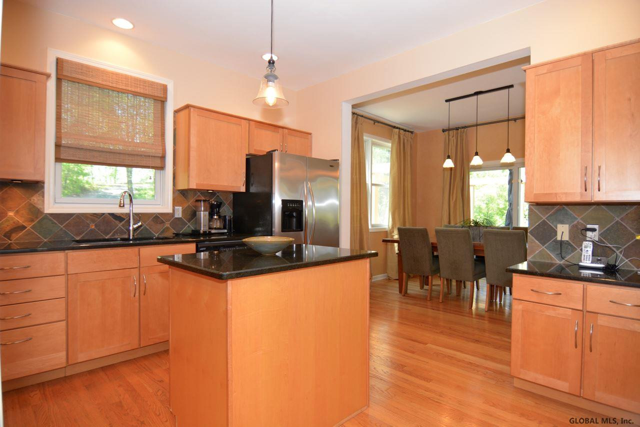 6019 Johnston Road Bethlehem, NY 12159 - Photo 3 of 25 Photo 3