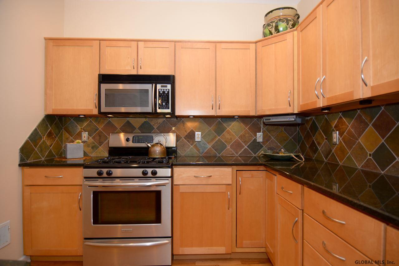 6019 Johnston Road Bethlehem, NY 12159 - Photo 4 of 25 Photo 4