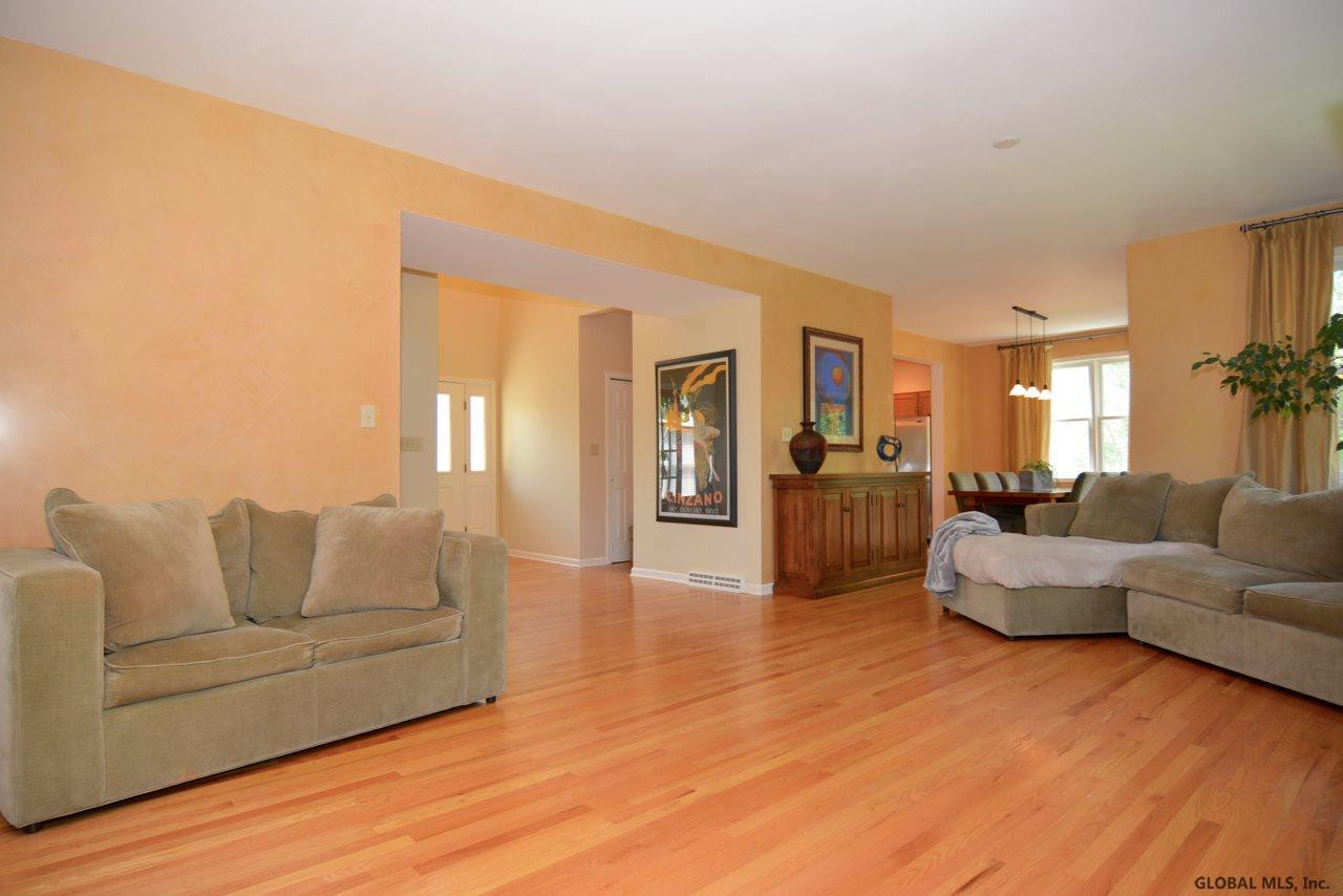 6019 Johnston Road Bethlehem, NY 12159 - Photo 7 of 25 Photo 7
