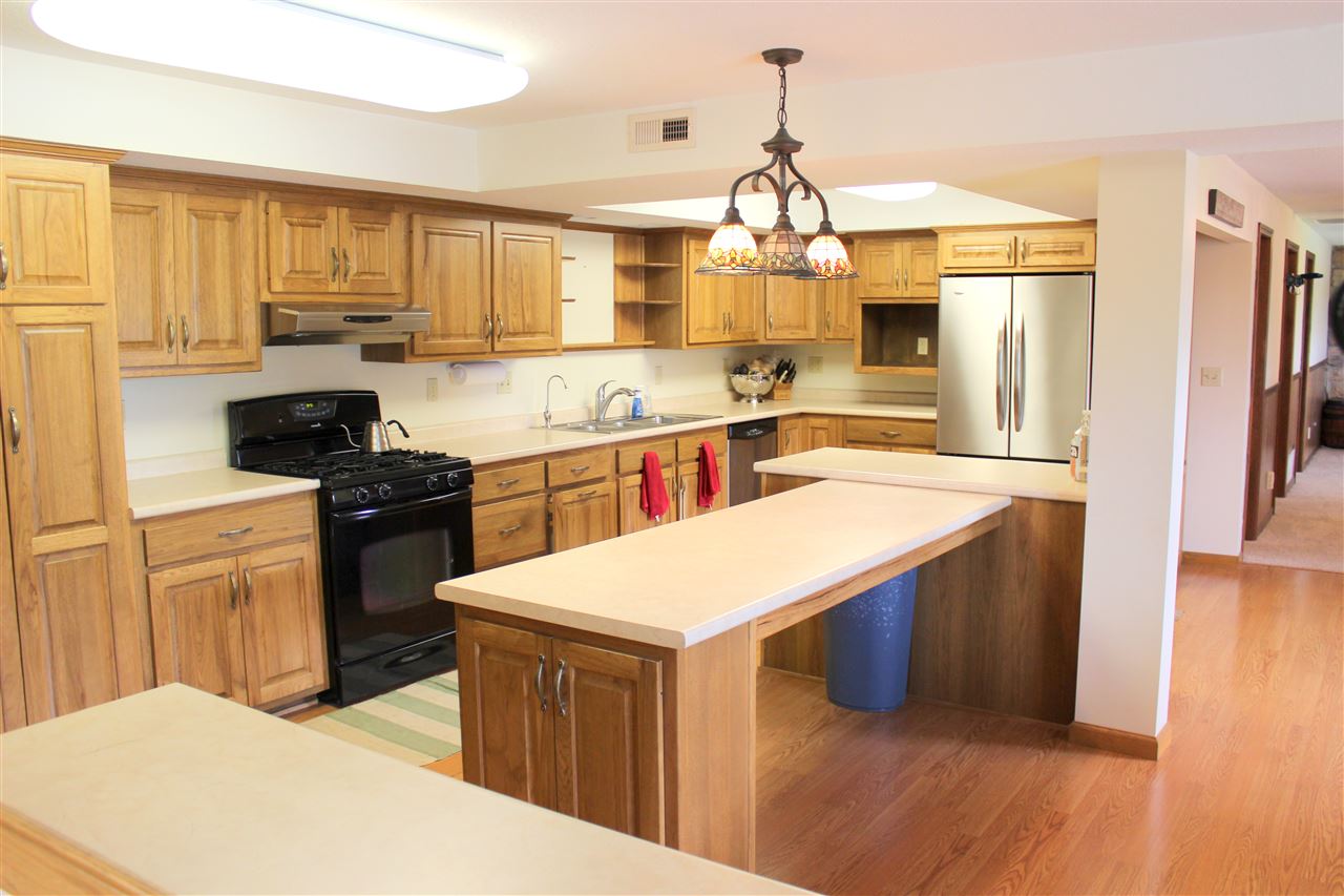 1119 West Till Road Fort Wayne, IN 46825 - Photo 5 of 31