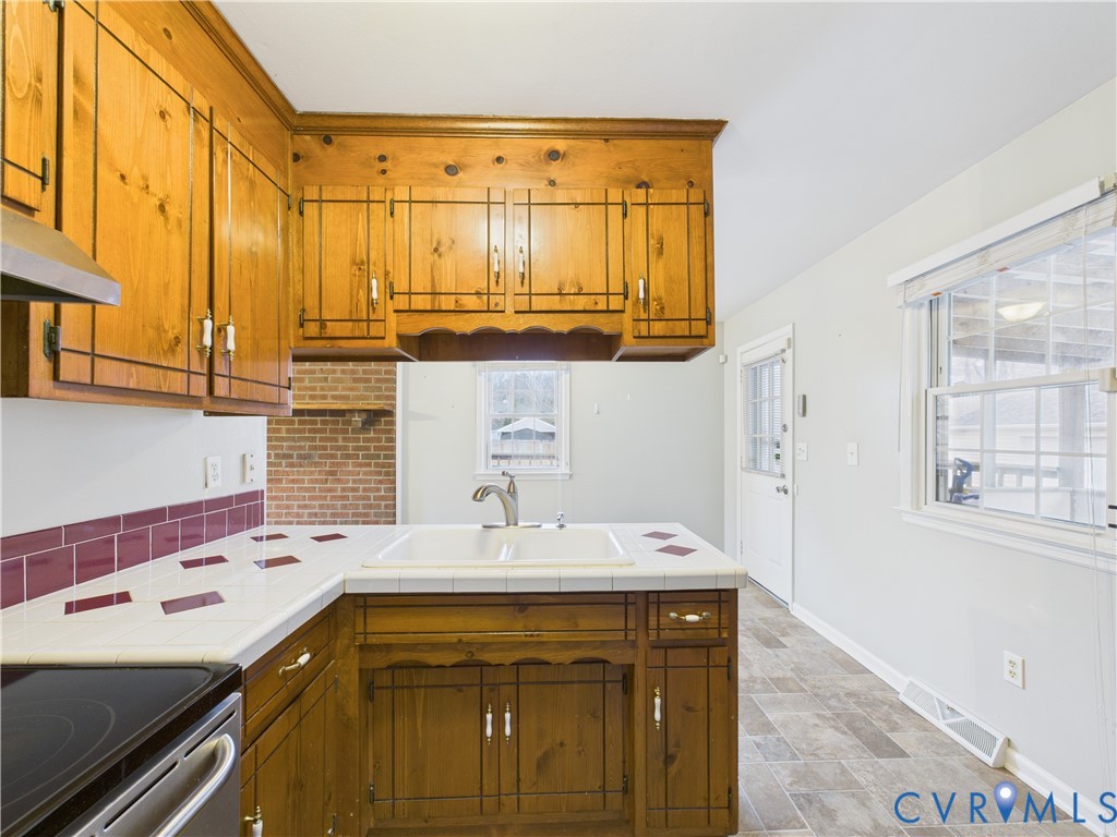 4303 Mt Sinai Road Prince George, VA 23875 - Photo 11 of 43 Gallery Image 11