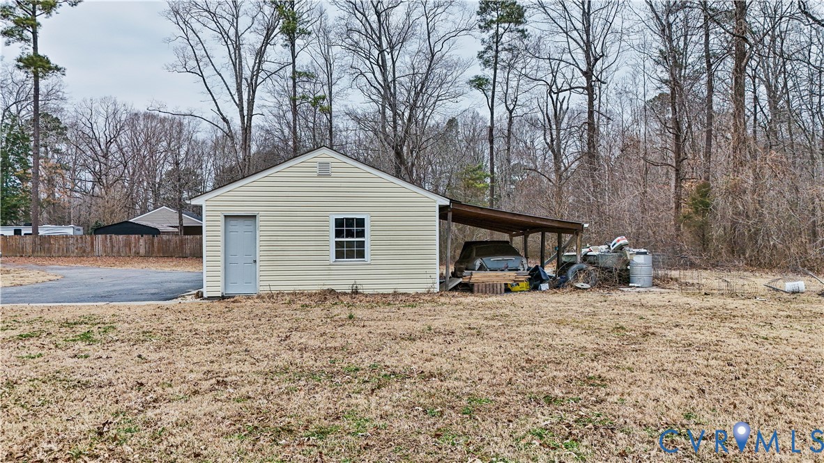 4303 Mt Sinai Road Prince George, VA 23875 - Photo 34 of 43 Garage and lean to