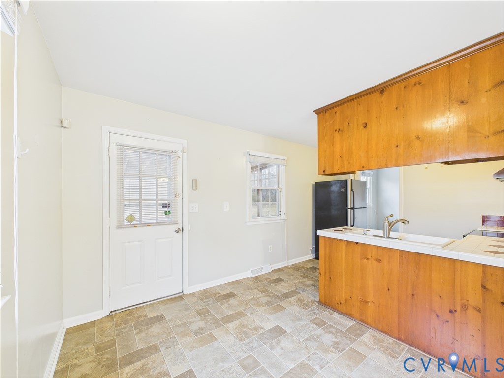 4303 Mt Sinai Road Prince George, VA 23875 - Photo 7 of 43 Dining Area