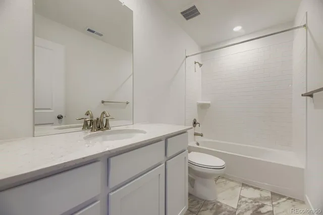 $884,900 | 12650 West Glasgow Place, Littleton, CO 80127