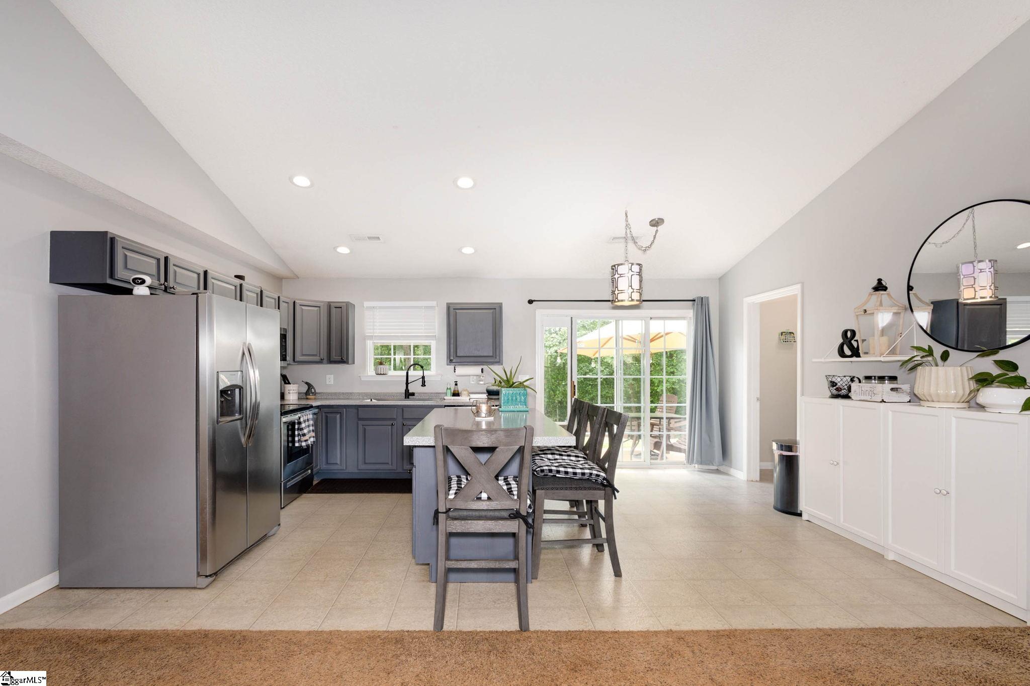 400 Anchor Road Greenville, SC 29617 - Photo 7 of 25 Gallery Image 7