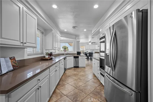 $1,199,900 | 354 Westlake Drive, Palmdale, CA 93551