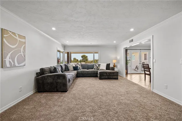 $1,199,900 | 354 Westlake Drive, Palmdale, CA 93551