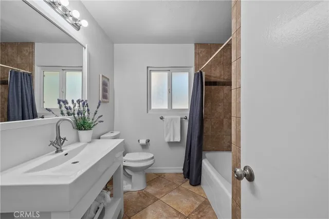 $1,199,900 | 354 Westlake Drive, Palmdale, CA 93551