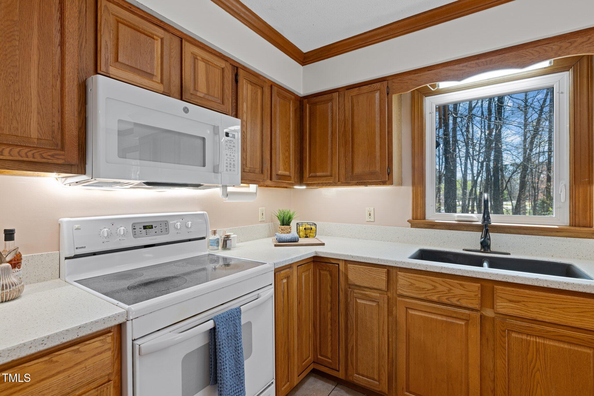 8429 Bells Lake Road Apex, NC 27539 - Photo 5 of 49 29-web-or-mls-5Z8A2398