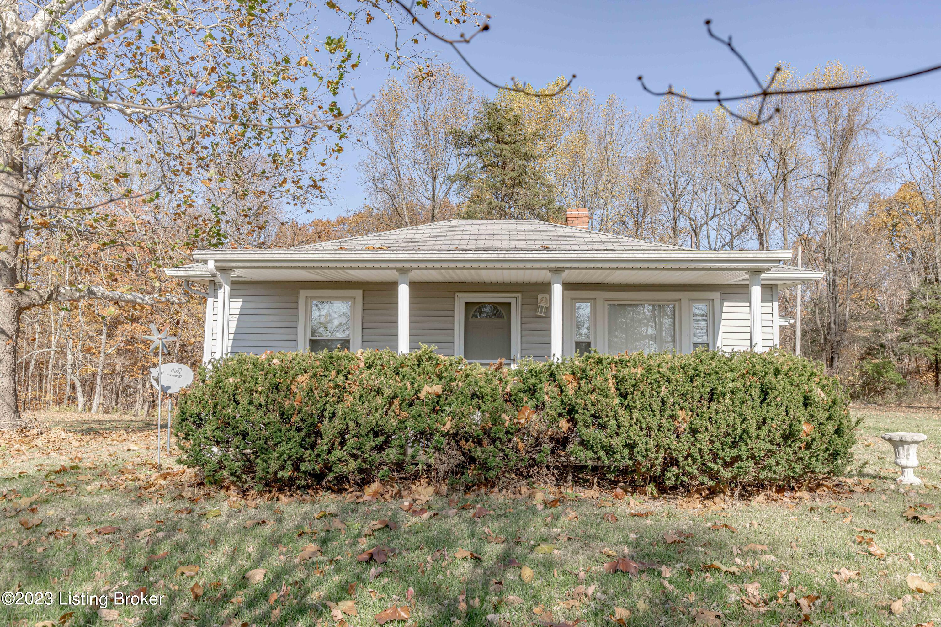 260 Klapper Road Brooks, KY 40109 - Photo 2 of 35 DSC08920