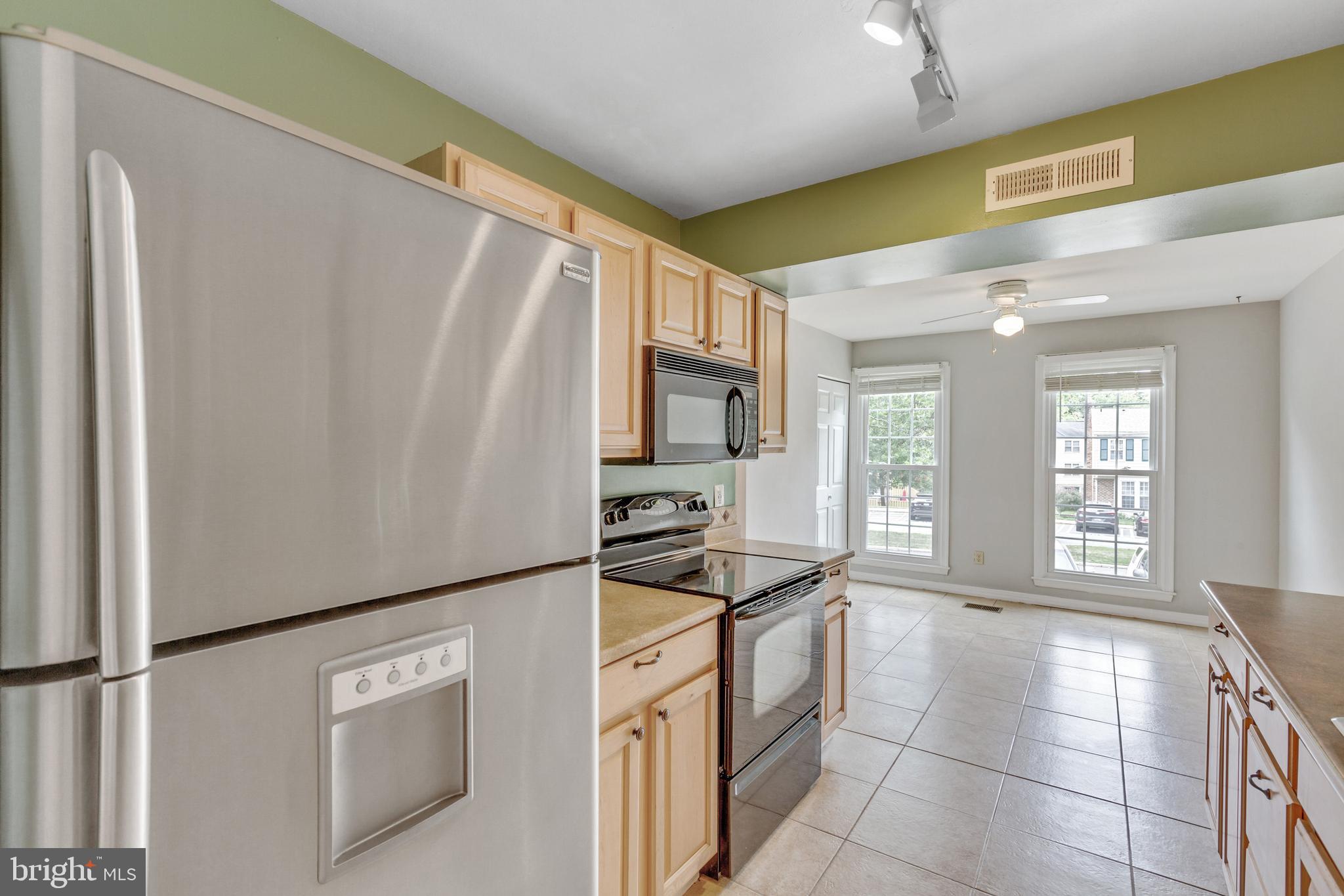 14 Oak Shade Road Gaithersburg, MD 20878 - Photo 13 of 44 Gallery Image 13