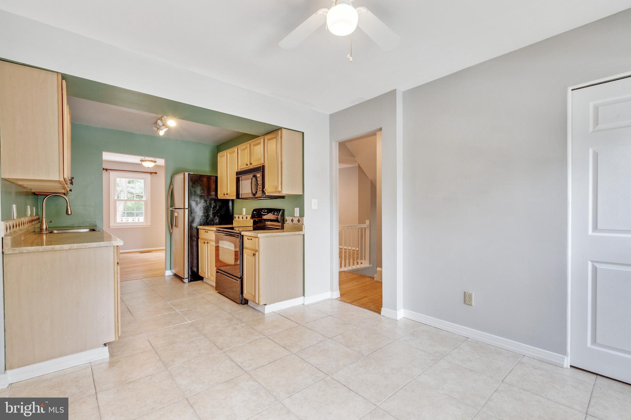 14 Oak Shade Road Gaithersburg, MD 20878 - Photo 19 of 44 Gallery Image 19