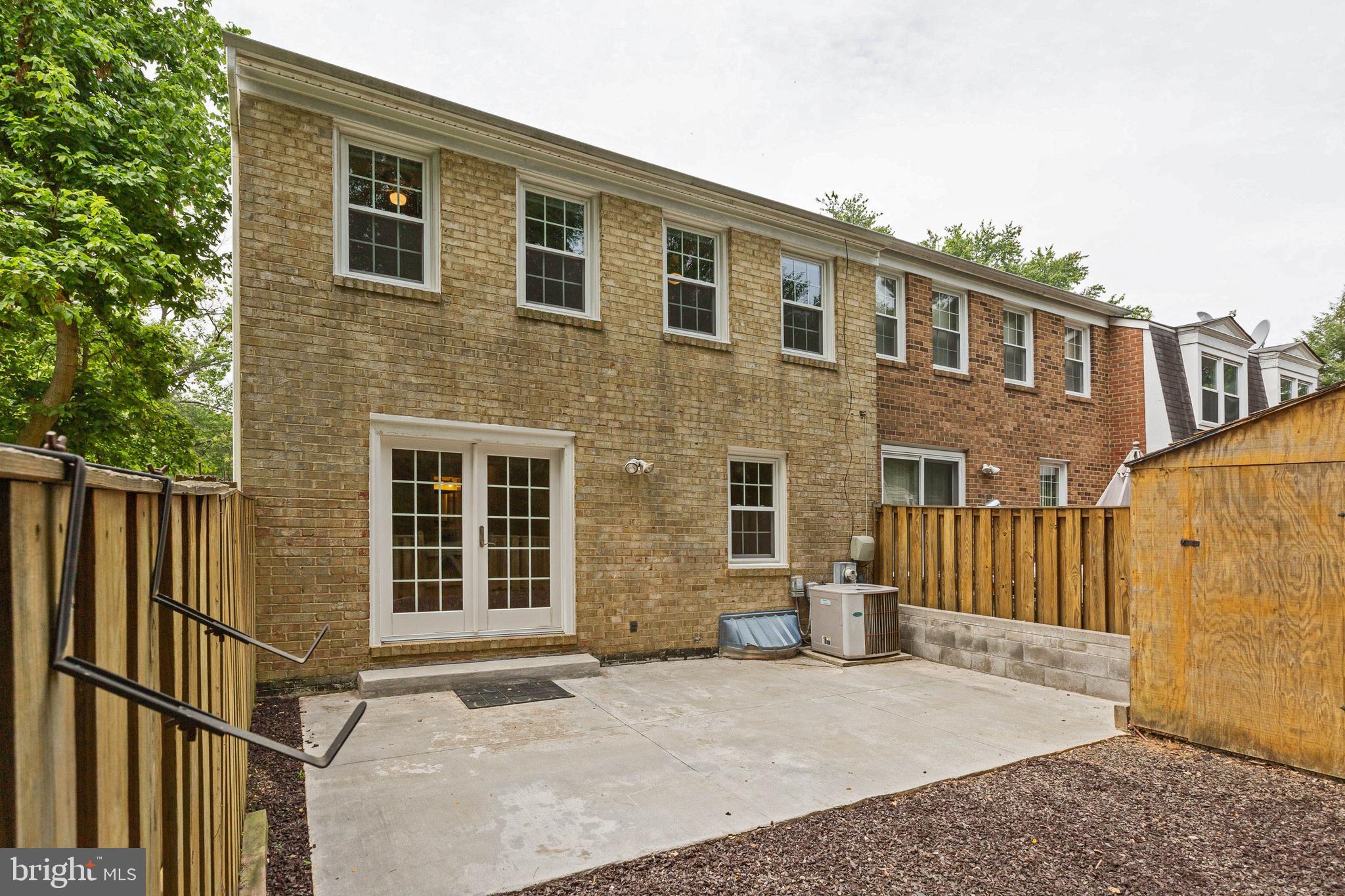 14 Oak Shade Road Gaithersburg, MD 20878 - Photo 42 of 44 Gallery Image 42