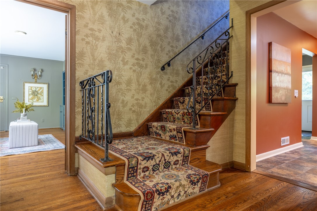 170 Edgemoor Road Brighton, NY 14618 - Photo 32 of 50