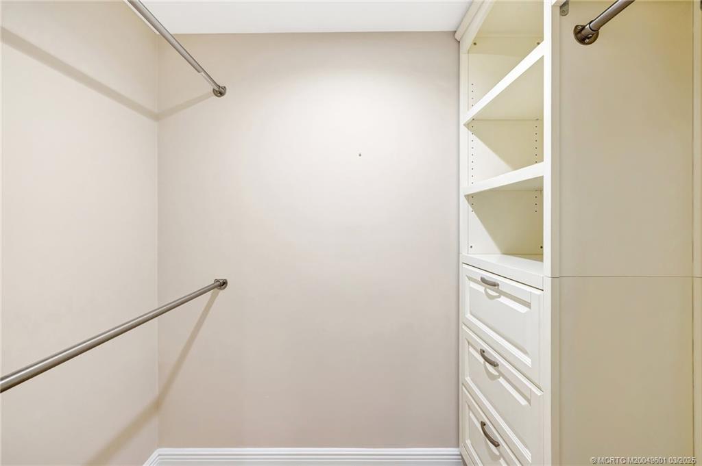 6040 Southeast Martinique Drive, Unit 102 Stuart, FL 34997 - Photo 28 of 52 a view of a hallway