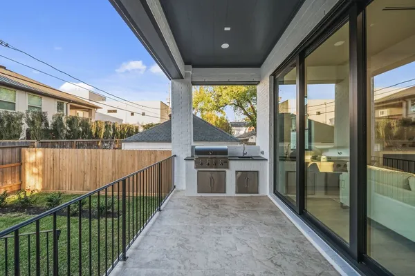 $2,850,000 | 2538 Addison Road, Houston, TX 77030