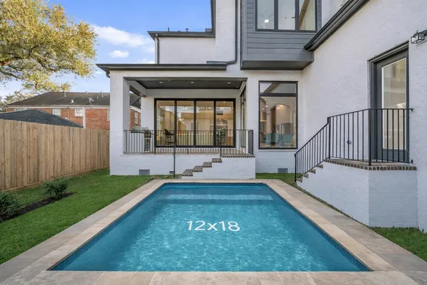 $2,850,000 | 2538 Addison Road, Houston, TX 77030