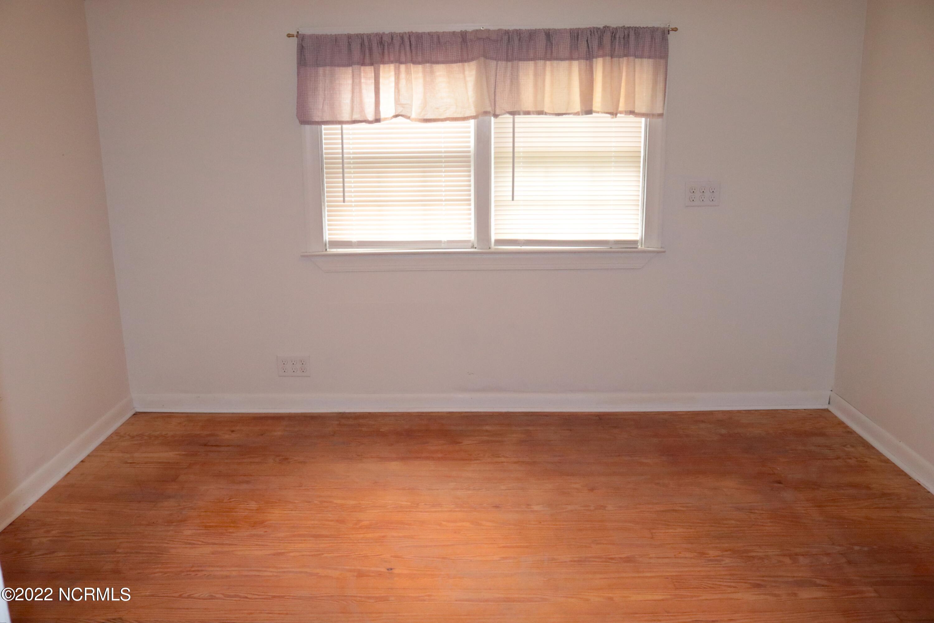 115 Hummingbird Lane Atkinson, NC 28421 - Photo 10 of 14 Bedroom 1
